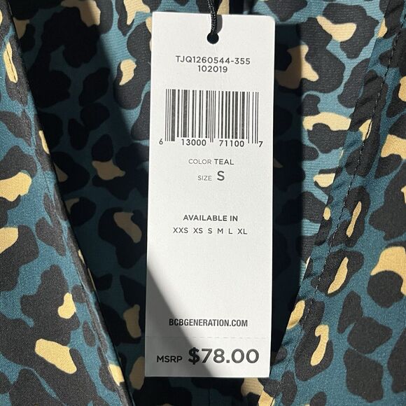 BCBGeneration Wrap Top Size Small Teal Leopard Print Tie Waist V Neck NWT $78 - Picture 3 of 13